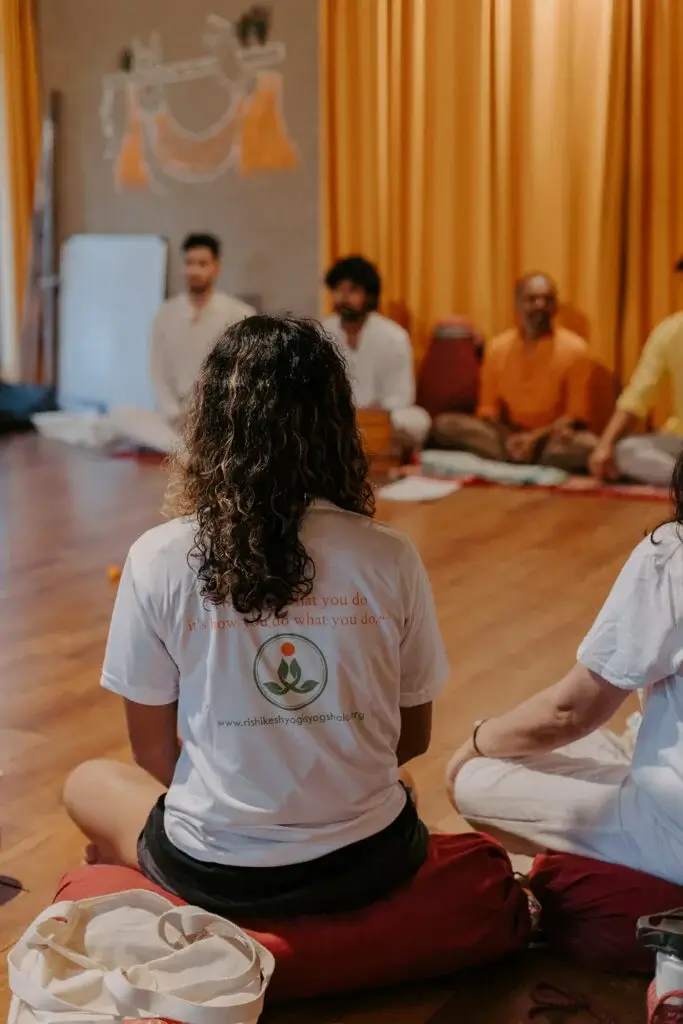 yoga teacher training rishikesh