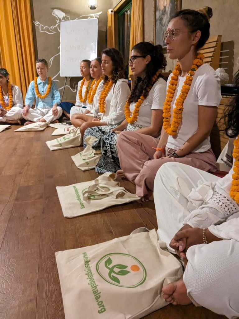 yoga teacher training rishikesh