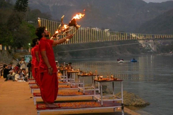 300 Hour Yoga Teacher Training Course in Rishikesh 300 Hour Yoga Teacher Training Course in Rishikesh