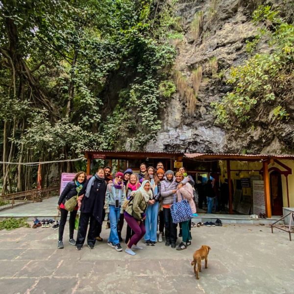 yoga teacher training classes in Rishikesh